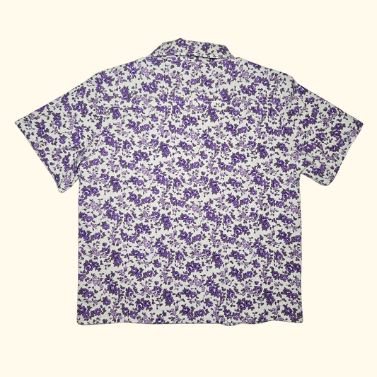 Hemd Blumen lila